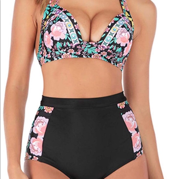 Floral Print Halter Bikini Top - Picture 5 of 5